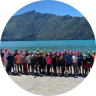 Offrez à vos collaborateurs une expérience de séminaire unique à Aix-les-Bains. Combinez travail et activités outdoor pour renforcer la cohésion d’équipe tout en profitant de la beauté naturelle de la région.